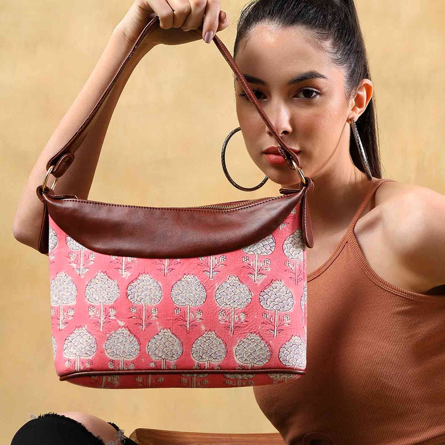 HAND BLOCK COTTON PRINTED HANDBAG VEGAN LEATHER