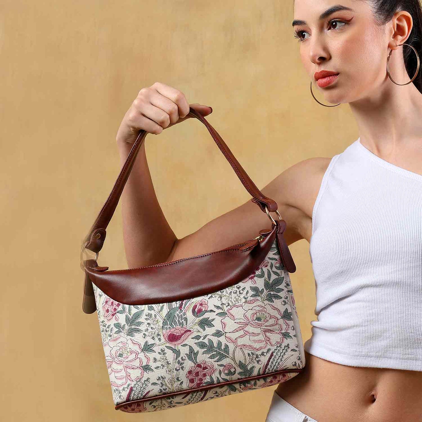HAND BLOCK COTTON PRINTED HANDBAG VEGAN LEATHER