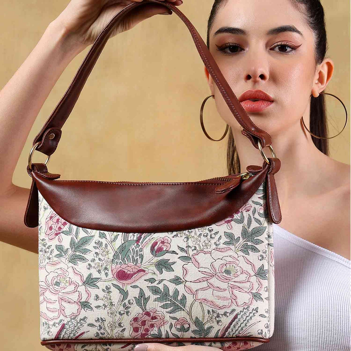 HAND BLOCK COTTON PRINTED HANDBAG VEGAN LEATHER