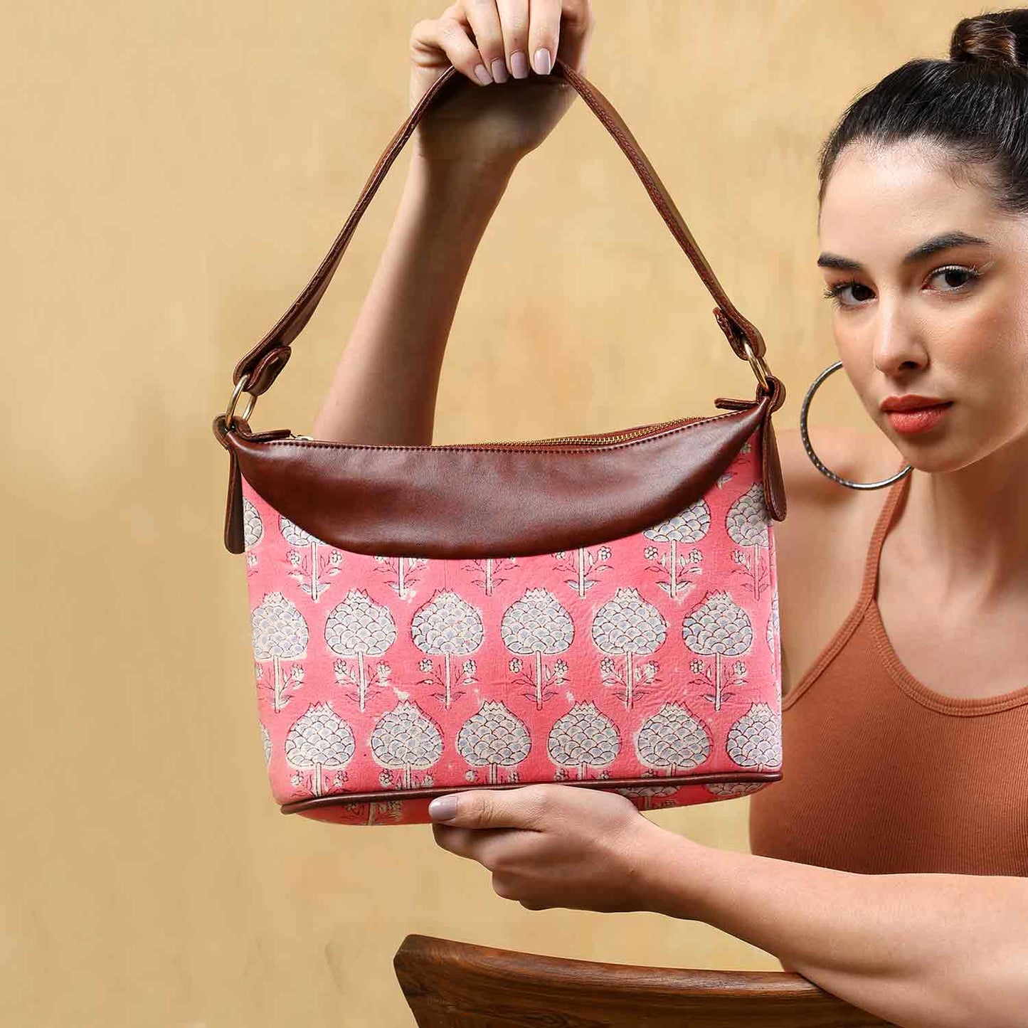 HAND BLOCK COTTON PRINTED HANDBAG VEGAN LEATHER