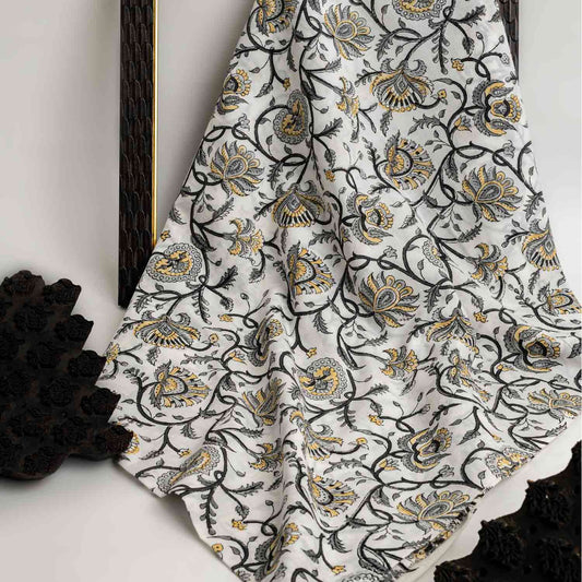 BLOCK PRINTED COTTON FABRIC BETEL JAAL 2