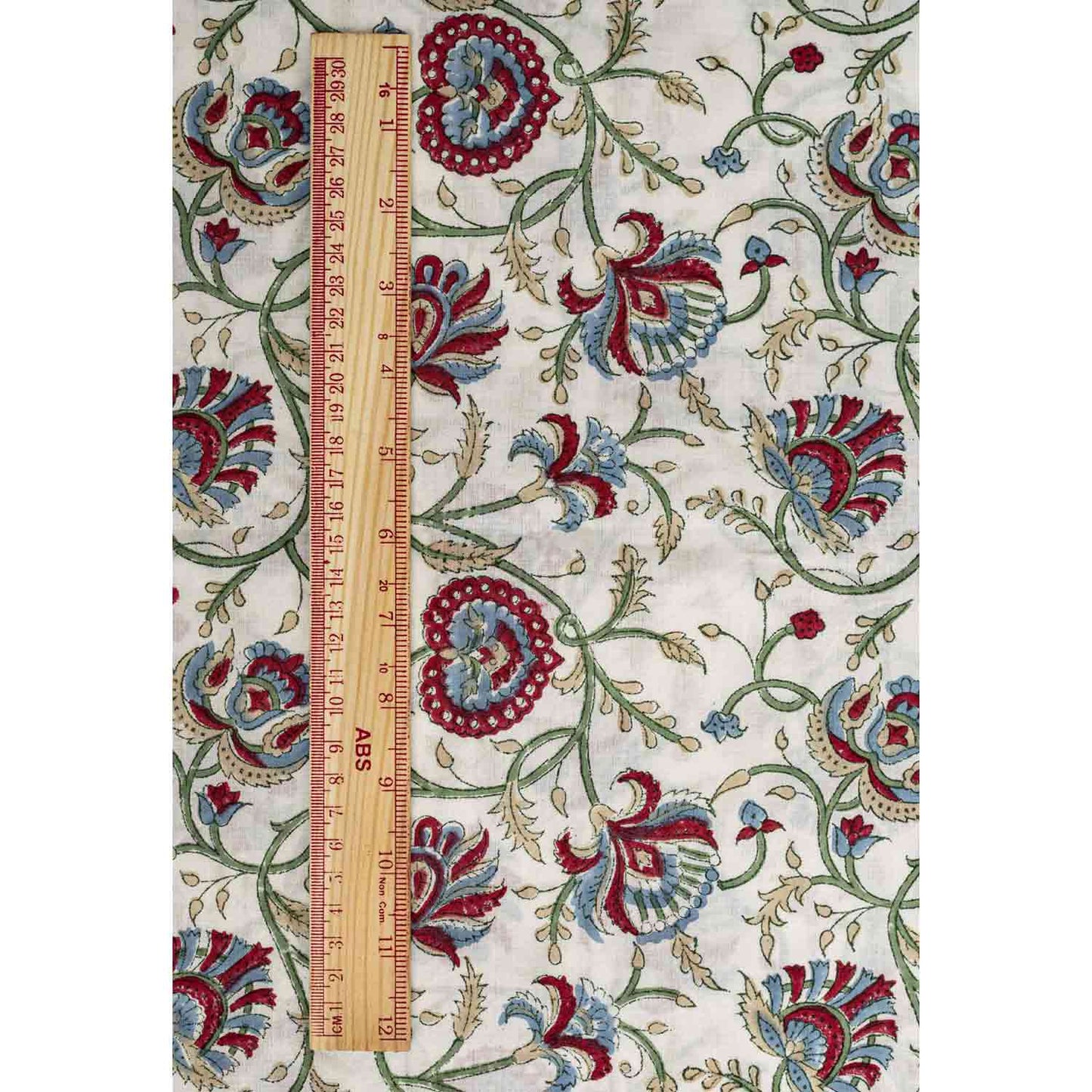 BLOCK PRINTED COTTON FABRIC BETEL JAAL