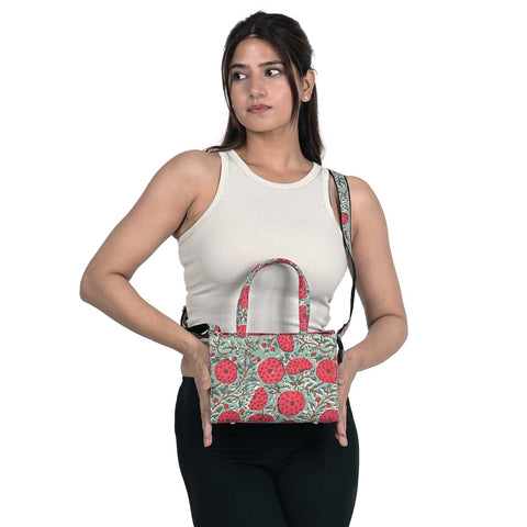 MARRY GOLD COTTON PRINTED TOTE WITH SLING BAG