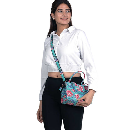 LILY HIBISCUS COTTON PRINTED TOTE WITH BAG