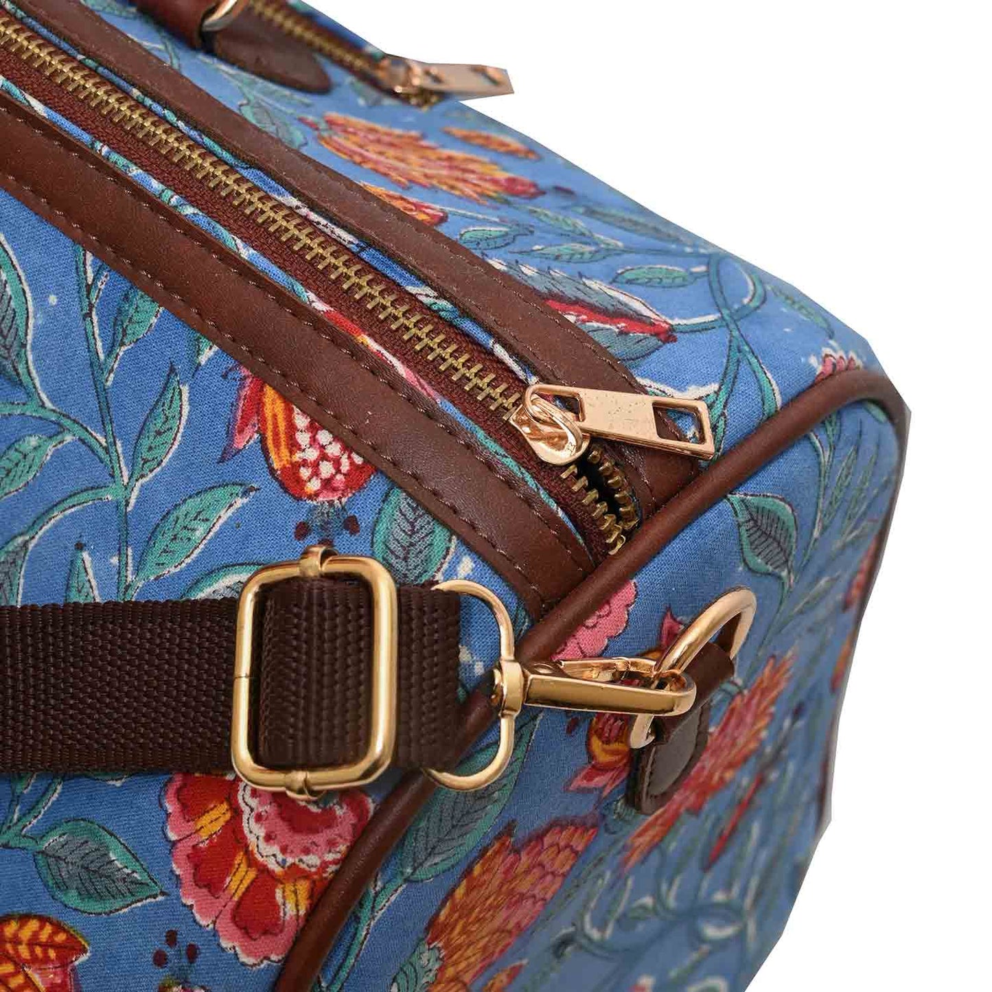 POMGRANATE WORLD COTTON PRINTED VEGAN LEATHER DUFFLE BAG WITH STRAP