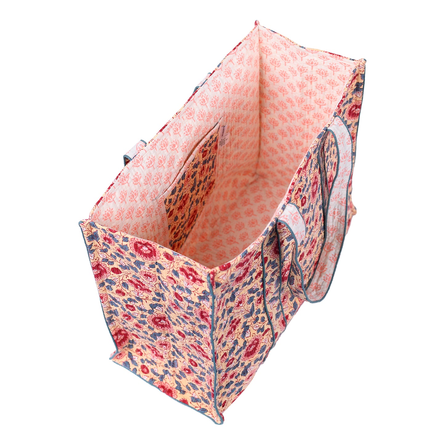 BLOSSOMING ROSES IN SWELTERING HAND BLOCK COTTON PRINTED QUILTED TOTE BAG